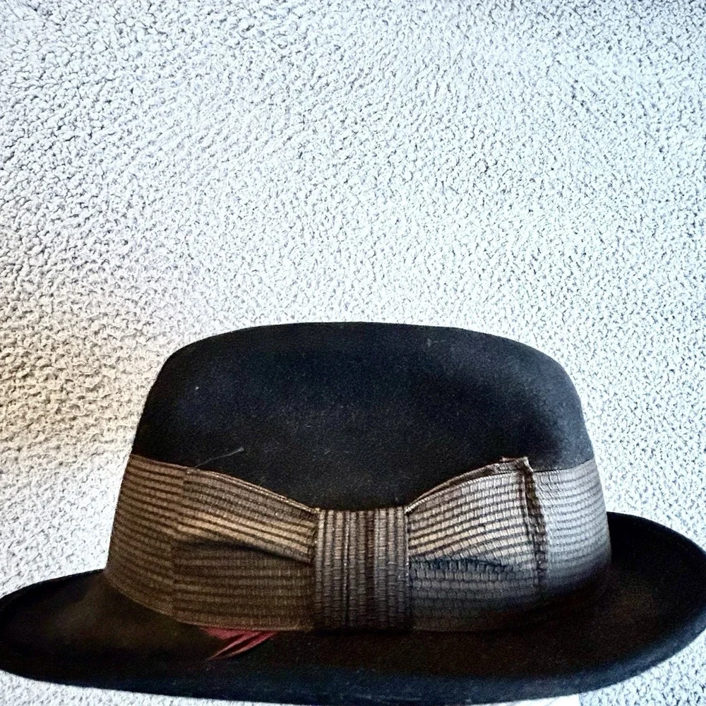 Vintage SEARS Imported Fur Fedora Hat Black w/ Black Band Small 7 Hipster Unisex